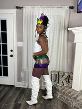 Load image into Gallery viewer, Mardi Gras Sequins Shorts (Single Stripes)
