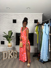 Load image into Gallery viewer, Tropical Paradise Maxi Dress
