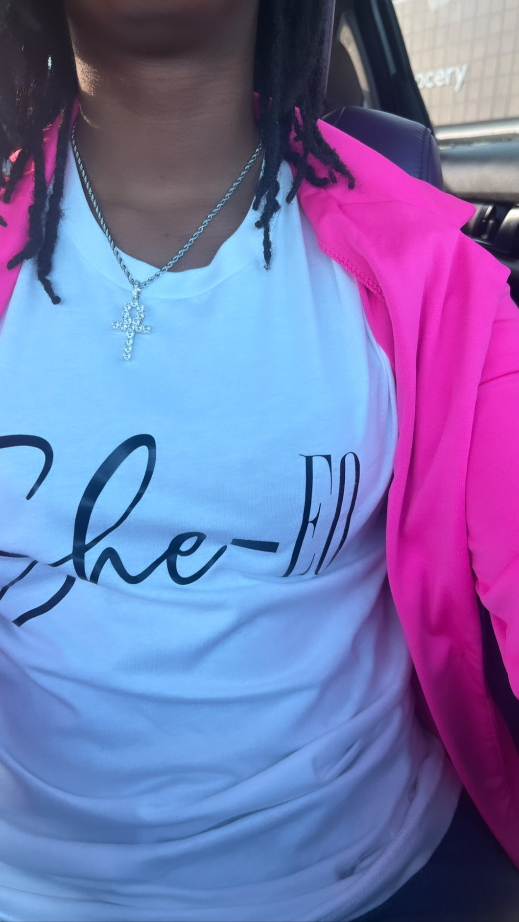 She-EO | T-Shirt